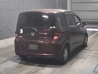 HONDA FREED 2009