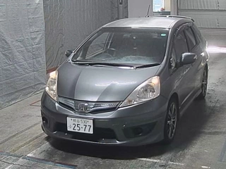 HONDA FIT SHUTTLE 2011