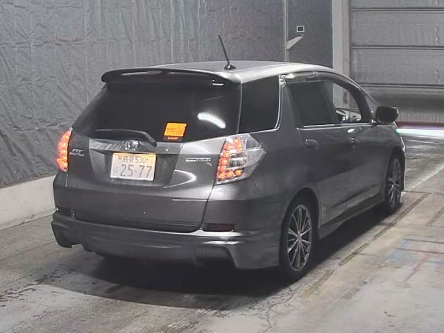 HONDA FIT SHUTTLE 2011