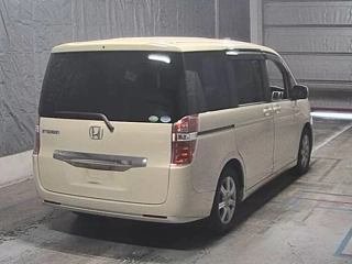 HONDA STEP WAGON 2012