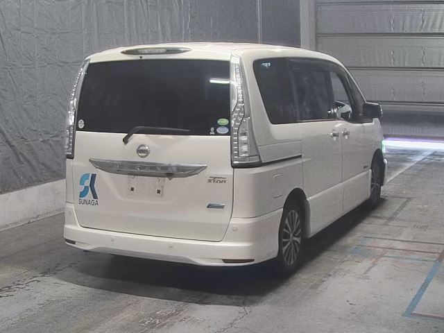 NISSAN SERENA 2015