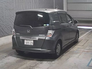 HONDA FREED 2012