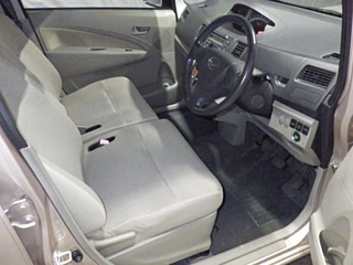 DAIHATSU MOVE 2011