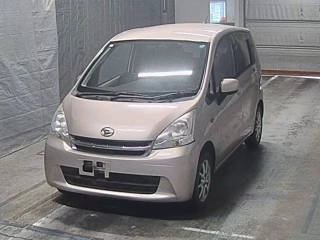 DAIHATSU MOVE 2011