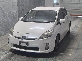 TOYOTA PRIUS 2011