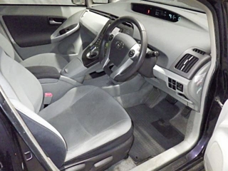 TOYOTA PRIUS 2011