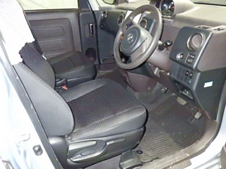 TOYOTA SPADE 2014