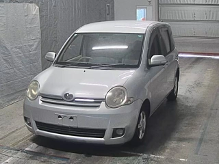 TOYOTA SIENTA 2008