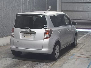 TOYOTA RACTIS 2010