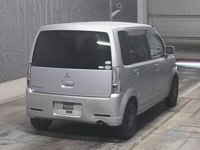 MITSUBISHI EK WAGON 2012