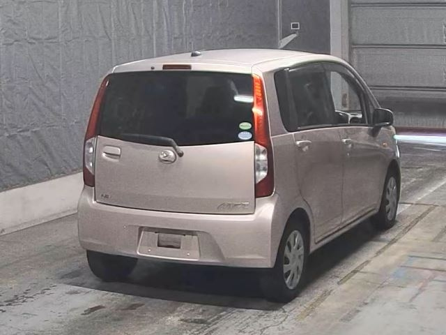 DAIHATSU MOVE 2014