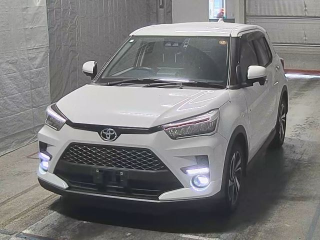 TOYOTA RAIZE 2021