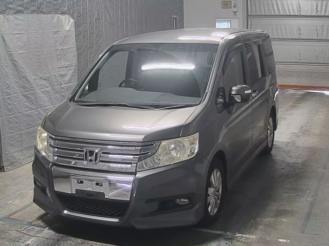 HONDA STEP WAGON 2012
