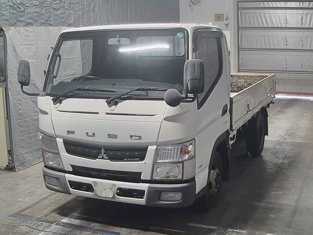 MITSUBISHI CANTER 2015
