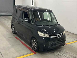 NISSAN ROOX 2010