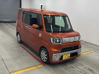 DAIHATSU WAKE 2016