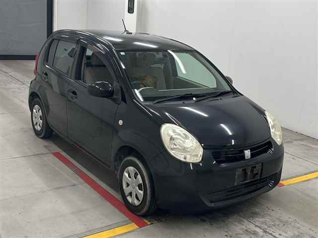 TOYOTA PASSO 2010