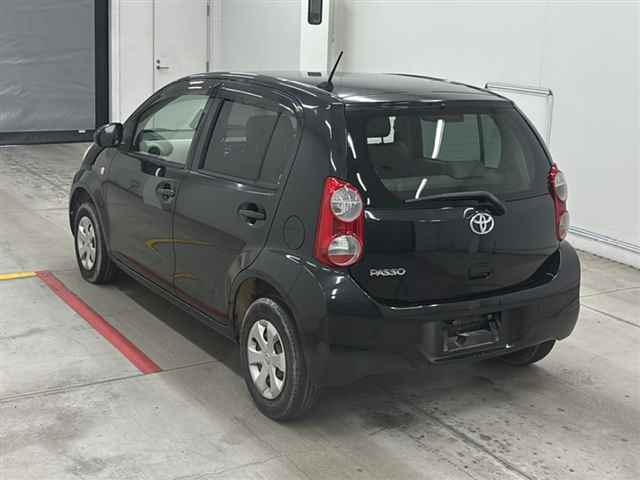 TOYOTA PASSO 2010