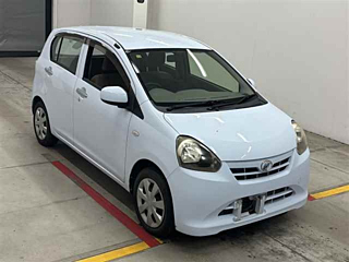 DAIHATSU MIRA E S 2012