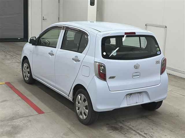 DAIHATSU MIRA E S 2012