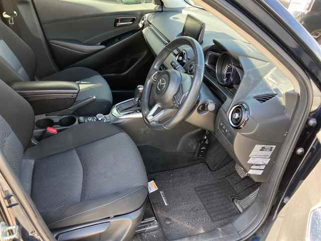 MAZDA DEMIO 2017