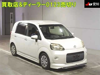 TOYOTA PORTE 2012