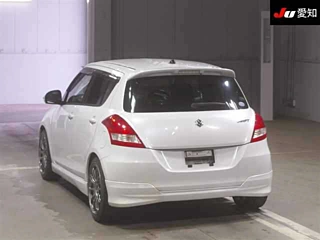 SUZUKI SWIFT 2013