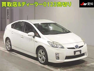 TOYOTA PRIUS 2010