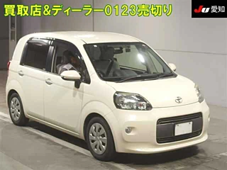 TOYOTA PORTE 2016