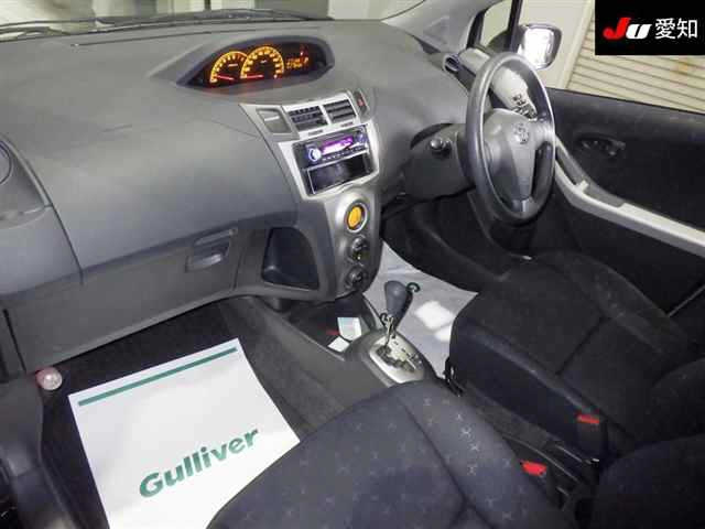 TOYOTA VITZ 2008
