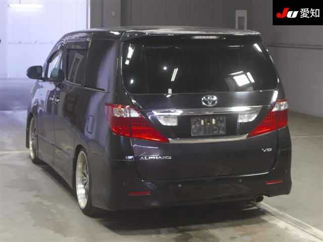 TOYOTA ALPHARD 2010