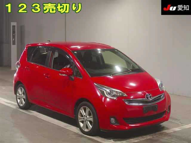 TOYOTA RACTIS 2015