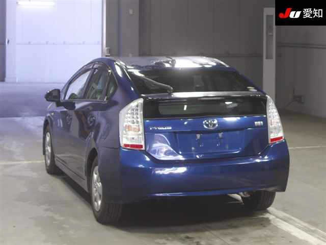 TOYOTA PRIUS 2011