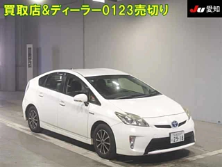 TOYOTA PRIUS 2014