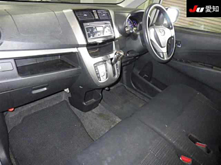 DAIHATSU MOVE 2013