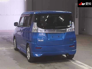 MITSUBISHI DELICA D2 2018