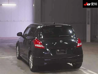 SUZUKI SWIFT 2015