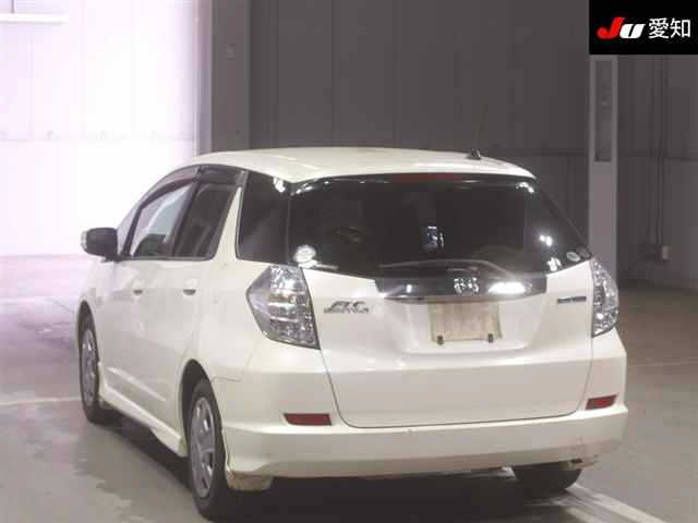 HONDA FIT SHUTTLE 2011