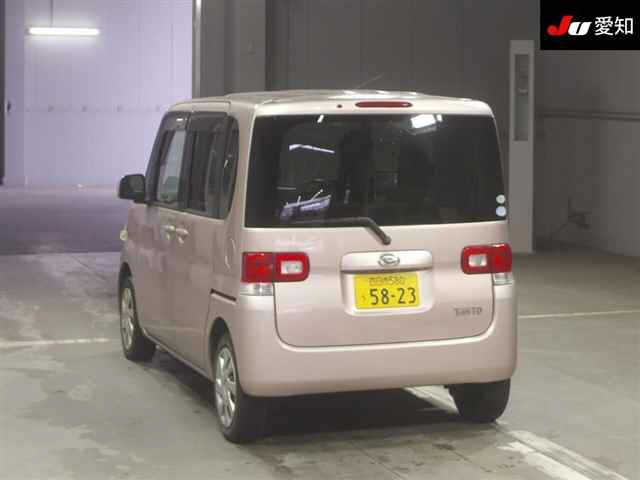 DAIHATSU TANTO 2011