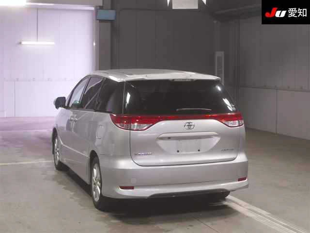 TOYOTA ESTIMA 2009