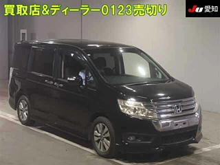HONDA STEP WAGON 2014