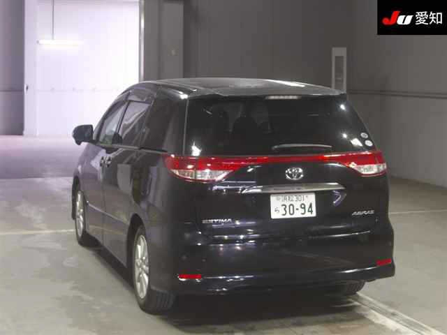 TOYOTA ESTIMA 2010
