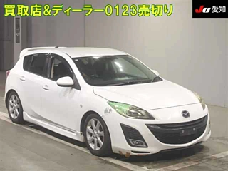 MAZDA AXELA 2010