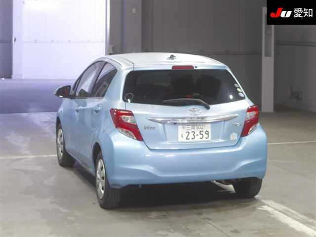 TOYOTA VITZ 2014