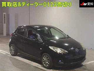 MAZDA DEMIO 2010