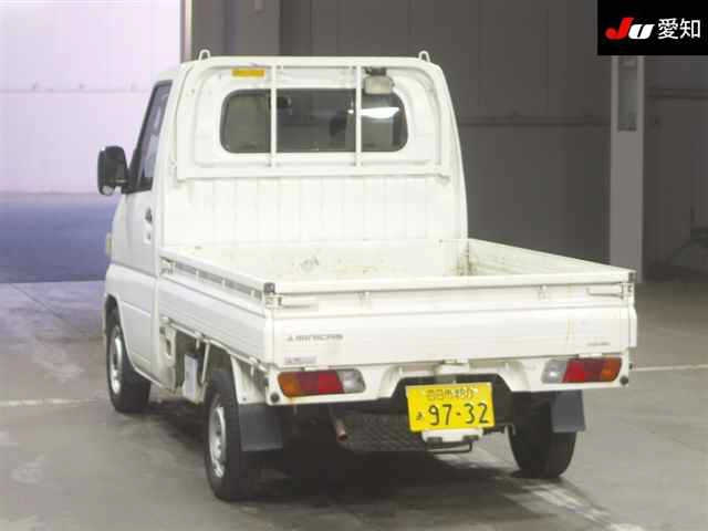MITSUBISHI MINICAB TRUCK 2012