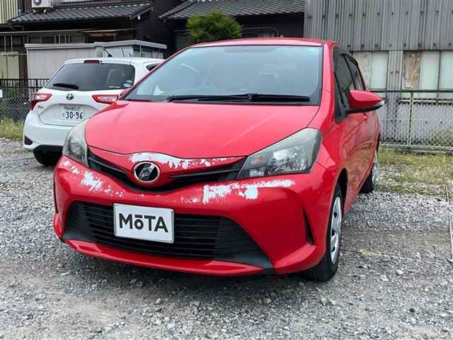 TOYOTA VITZ 2015
