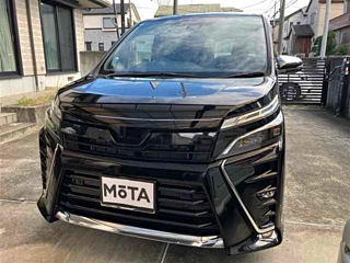 TOYOTA VOXY 2020
