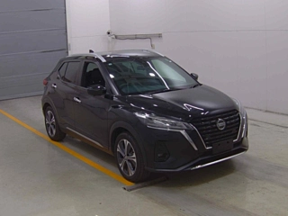 NISSAN KIX 2023