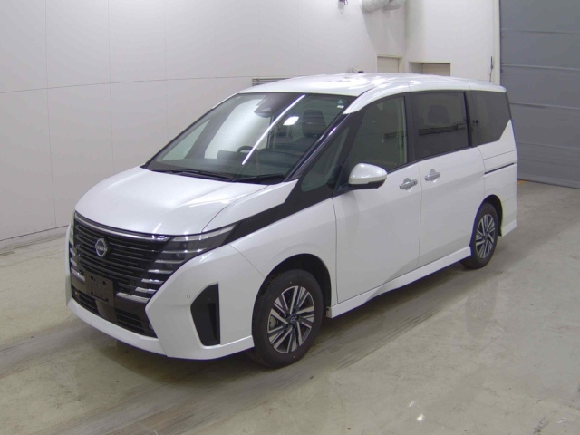 NISSAN SERENA 2023